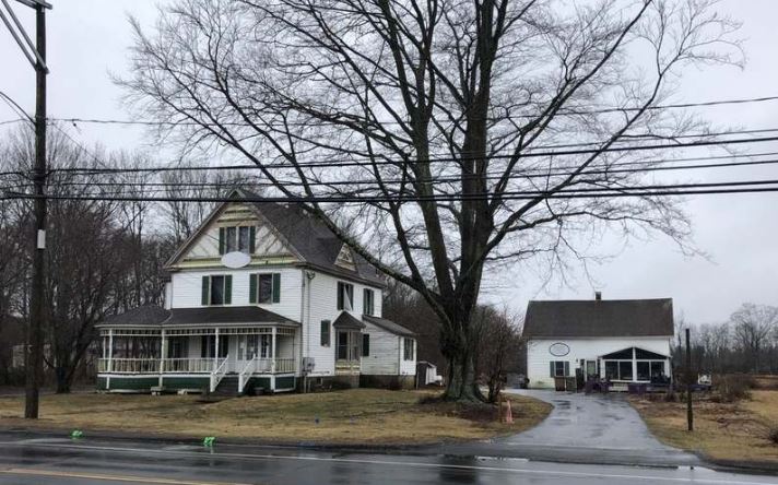 144 Boston Post Road, East Lyme