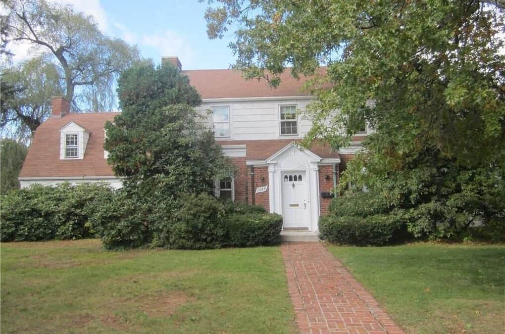 1344 New Britain Avenue, West Hartford